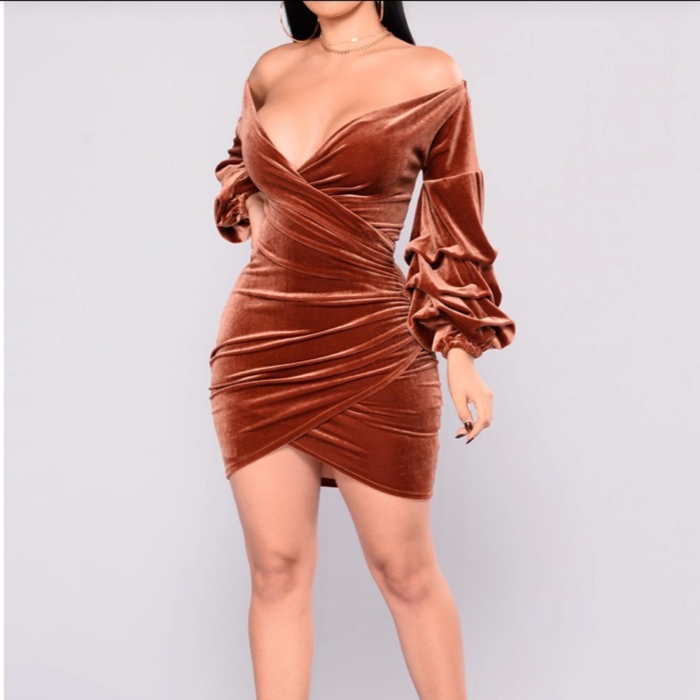 Velvet puff sleeve mini dress
